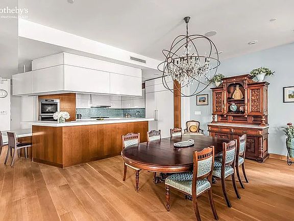 3rd image of 129 West 22nd Street #11th Fl
