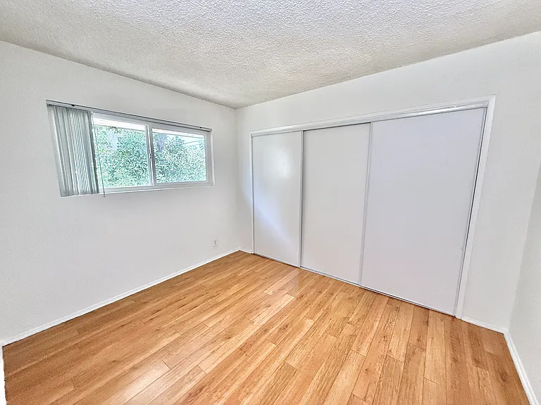 7410 Kester Ave #202 — Photo 12
