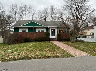 11 Montclair Ave, Edison, NJ 08820