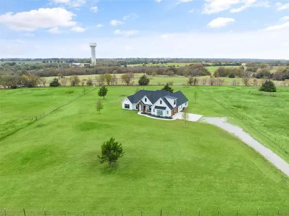 1267 Willy Vester Rd, Van Alstyne, TX 75495