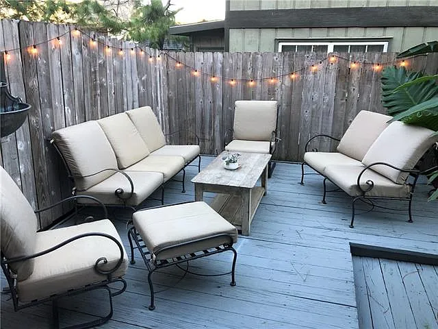 5933 Milne Blvd — Photo 16