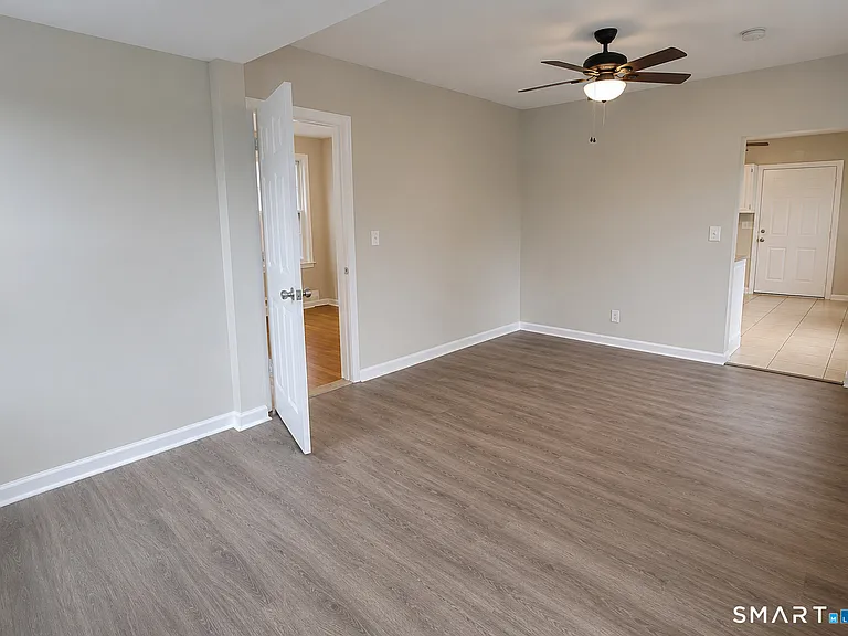 17 N Spring St #1 — Photo 3