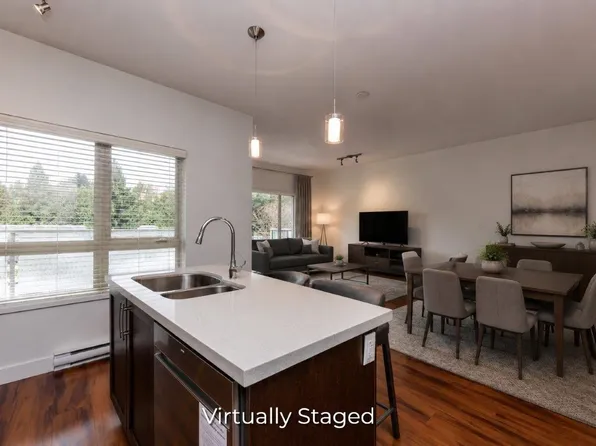2138 Old Dollarton Rd #402, North Vancouver, BC V7H 1A7