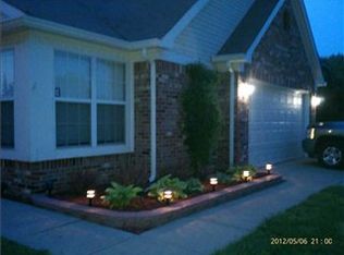 142 Stoneybrook Dr, Greenwood, IN 46142