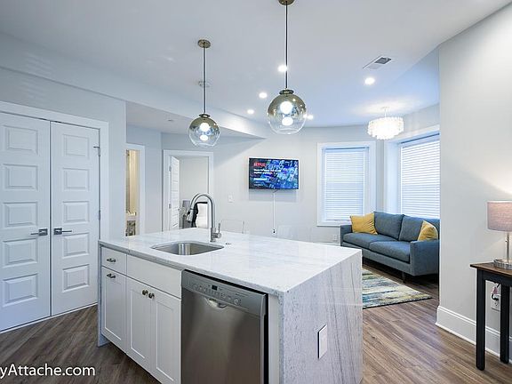 2nd image of 1455 W St NW #3