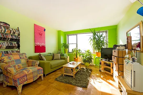 Sold by SBNY RE | media 1