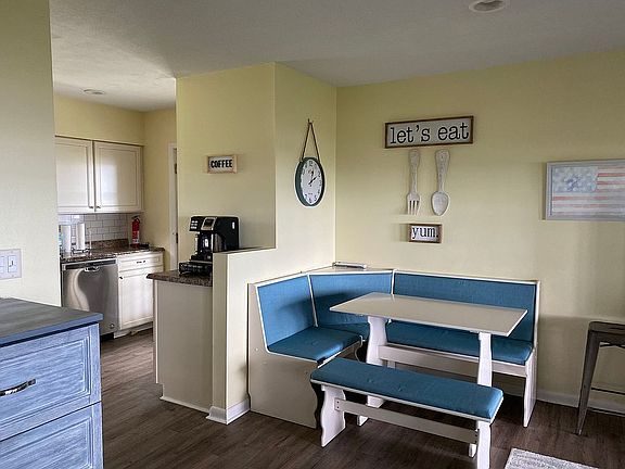 3rd image of 2949 Placid View Dr