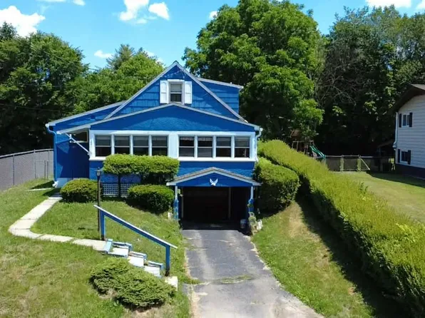 321 Norris Ave, Vestal, NY 13850