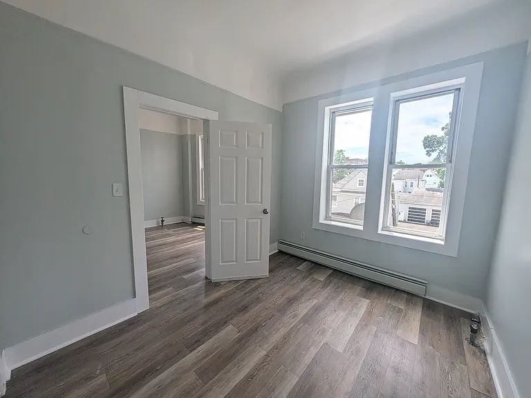 72 Grove St #6 — Photo 17