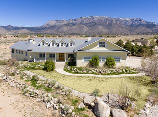 11201 San Bernardino Dr NE, Albuquerque, NM 87122