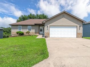 207 Settlers Pass, Waynesville, MO 65583