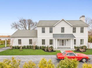 6 Ridge Dr, Sag Harbor, NY 11963