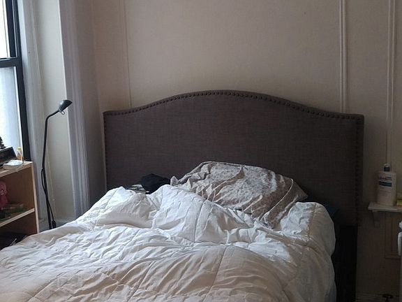 3rd image of 176 Lexington Ave APT 5