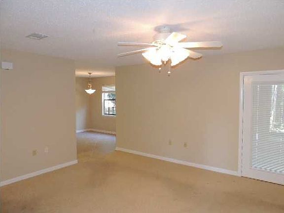 4th image of 1058 9th St #1058
