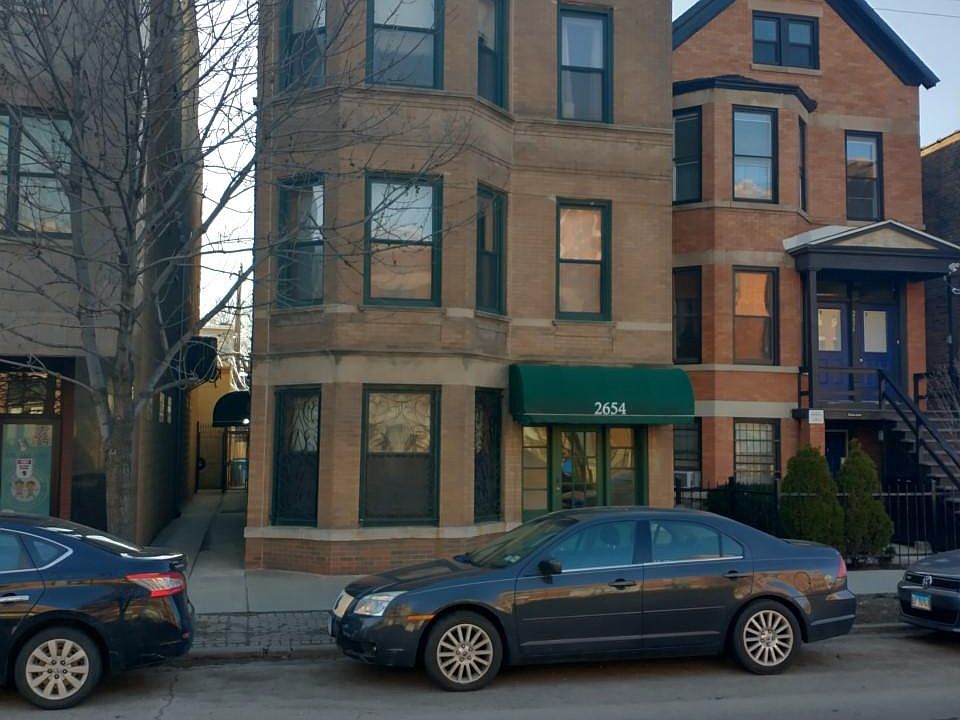 1st image of 2654 N Ashland Ave APT 1R