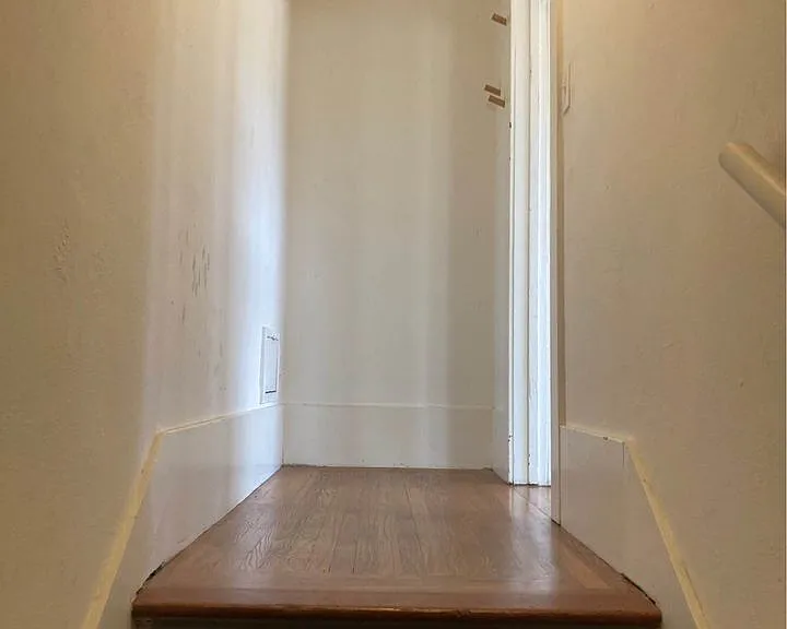 870 55th St #B — Photo 15