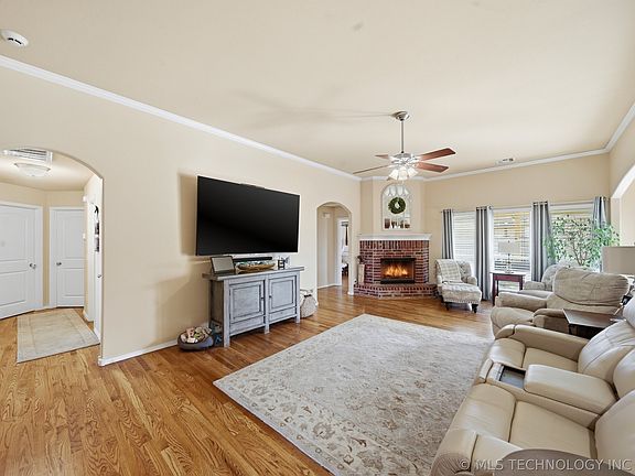 4th image of 4777 S 202nd East Ave