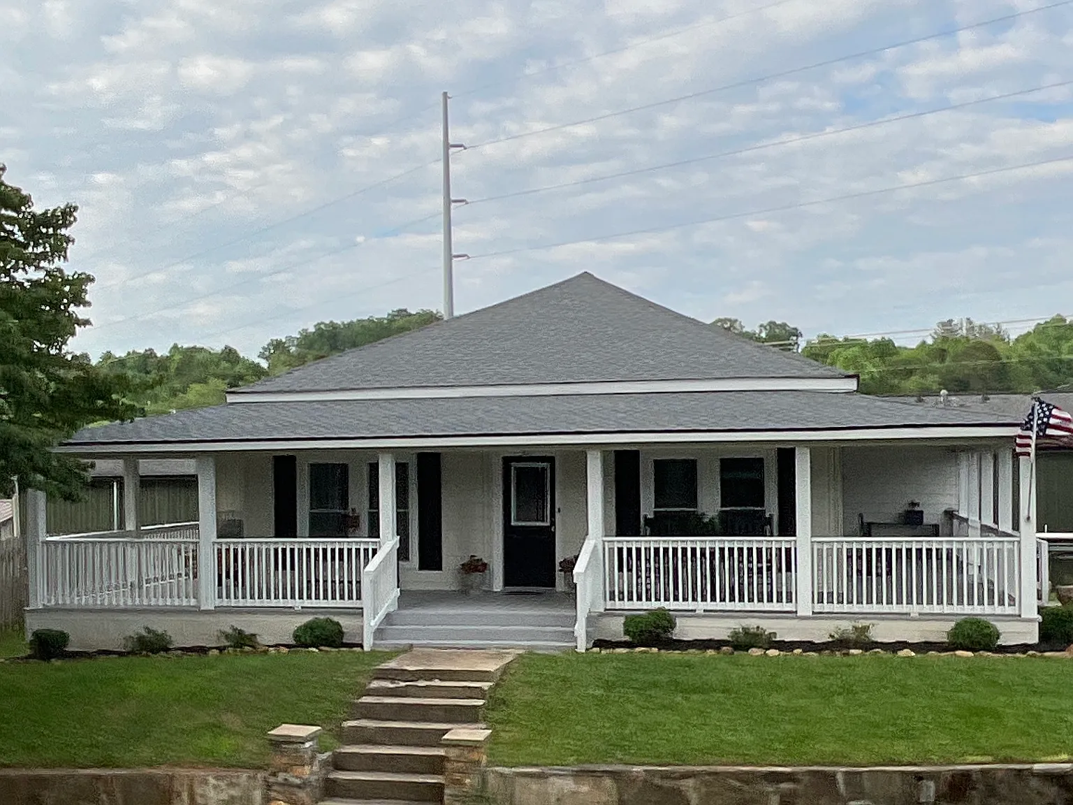 225 Rice Street — Photo 3