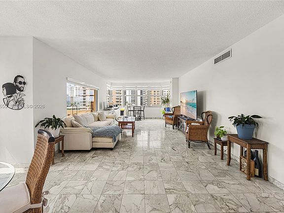 4th image of 1950 S Ocean Dr APT 5F