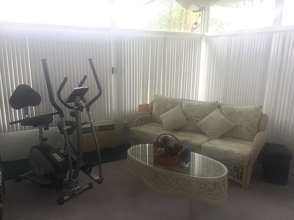 Sun Room (Year Round)