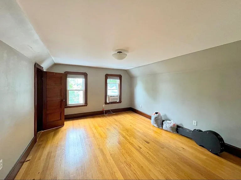29 Fairmount Ave #B — Photo 8