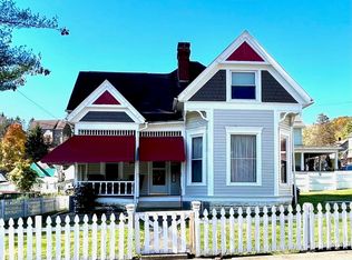207 Marshall St, Mannington, WV
