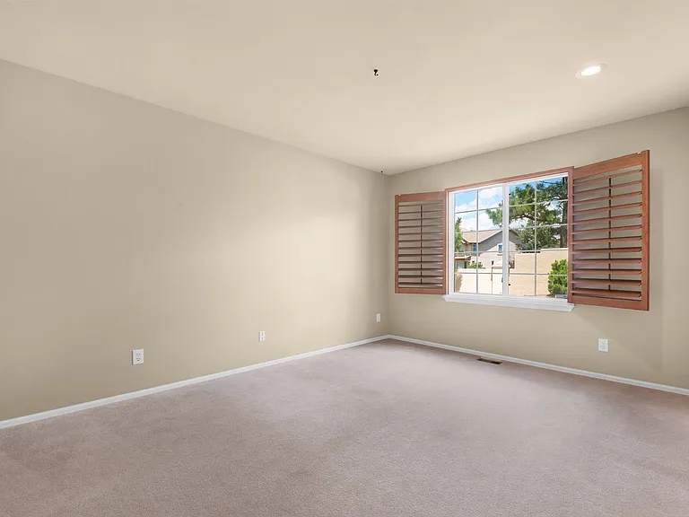2420 Regal View Ct — Photo 22