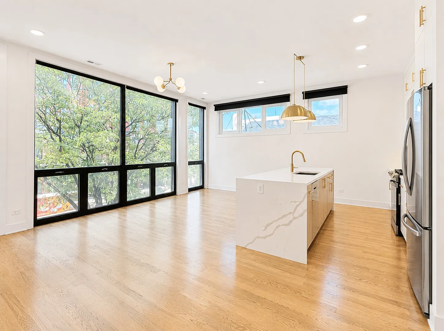 3 bed, 1500 sqft, $5,500 — Photo 3