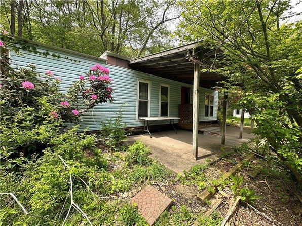 179 Sharon Rd W