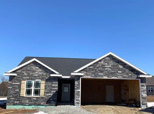 3000 Georgetown Pl, Menasha, WI 54952