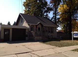 1127 Western Ave, Green Bay, WI 54303