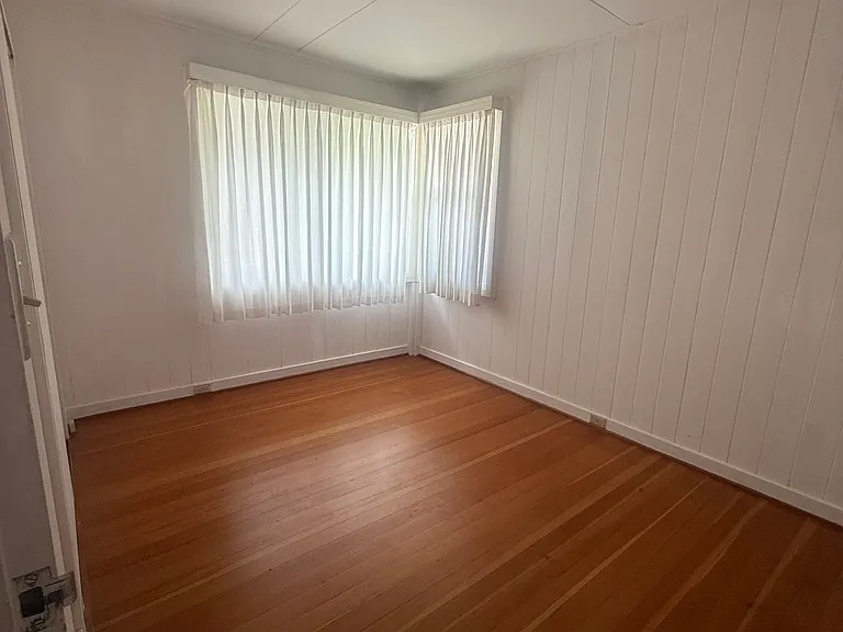 2329 Orchid St — Photo 11
