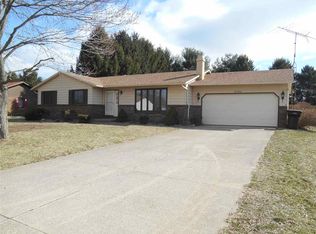 58384 Eastwood Dr, South Bend, IN 46619