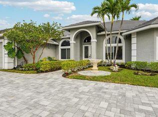 1919 S CLUB Drive, Wellington, FL 33414