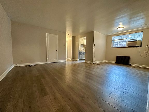 2nd image of 5927 Walnut St APT 2