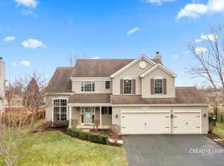 39W581 S Hyde Park, Geneva, IL 60134