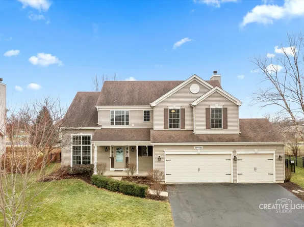 39W581 S Hyde Park, Geneva, IL 60134