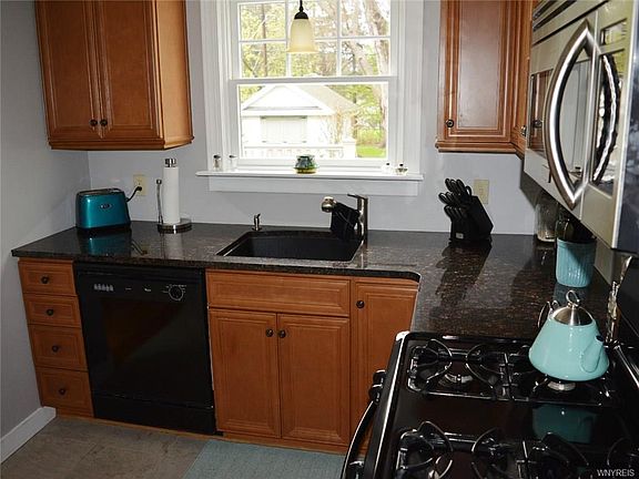 4th image of 4400 Arondale Dr
