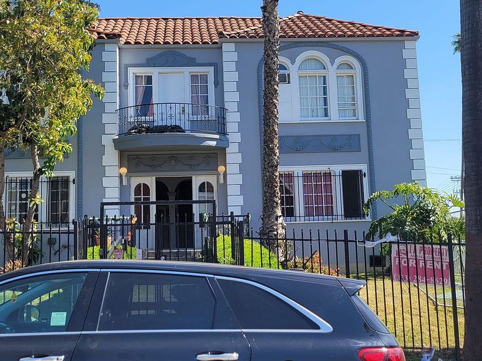 1st image of 932 S Mariposa Ave APT 102