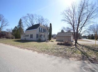 201 W Morgan St, Boyne City, MI 49712