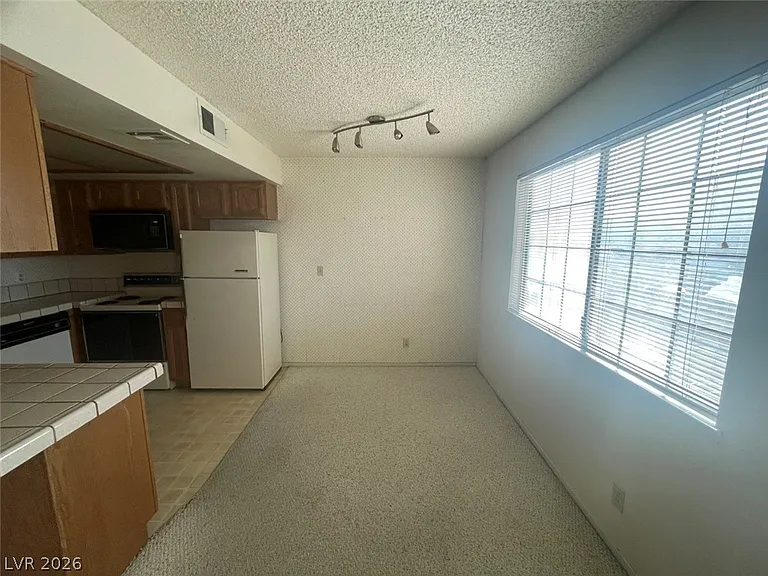 4181 Gannet Cir #241 — Photo 9