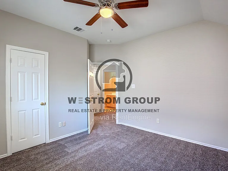1200 Buehler Ct — Photo 32