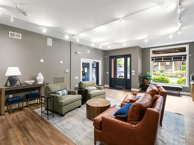 760 Walker Sq #3C — Photo 31