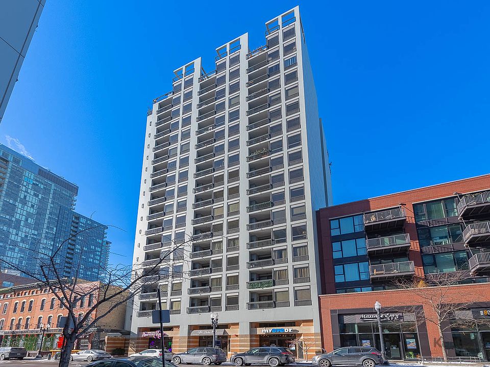 1st image of 1212 N Wells St APT 303