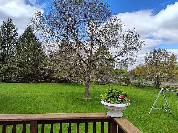 5th image of 1717 Hazelwood Cir