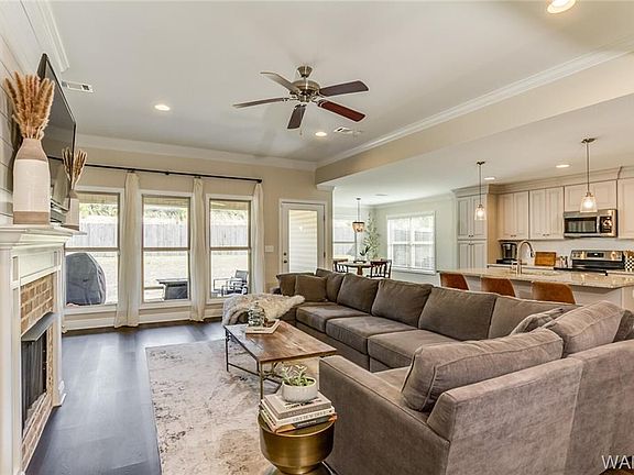 3rd image of 13163 Garden Creek Ln