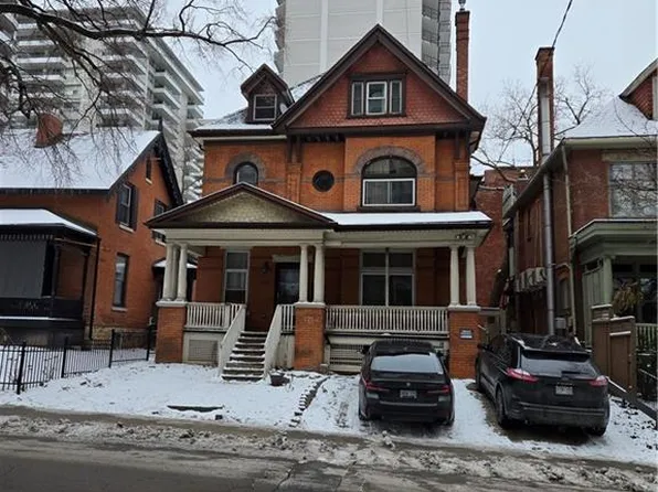 171 Bay St S, Hamilton, ON L8P 3H8