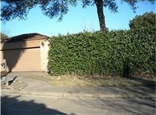 8306 Spring Wind Dr, Houston, TX 77040