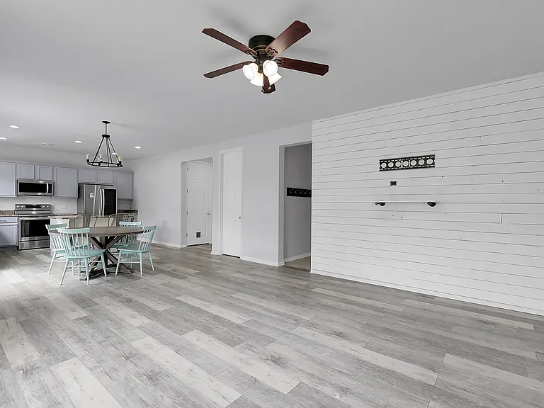 7668 Sabino Ln — Photo 6