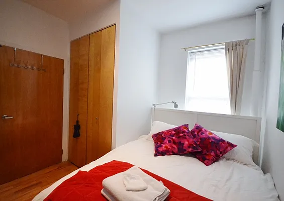 Rented by Bold New York | media 26